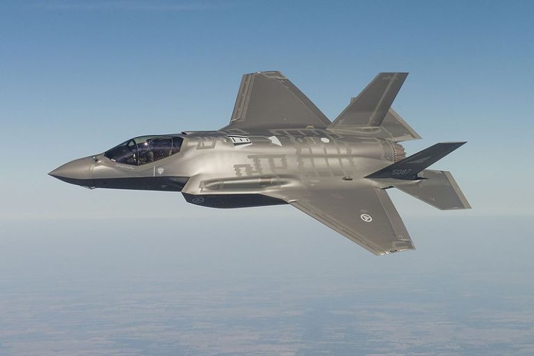 Le corps des Marines recherche un F-35 après l&rsquo;éjection du pilote en Caroline du Sud
