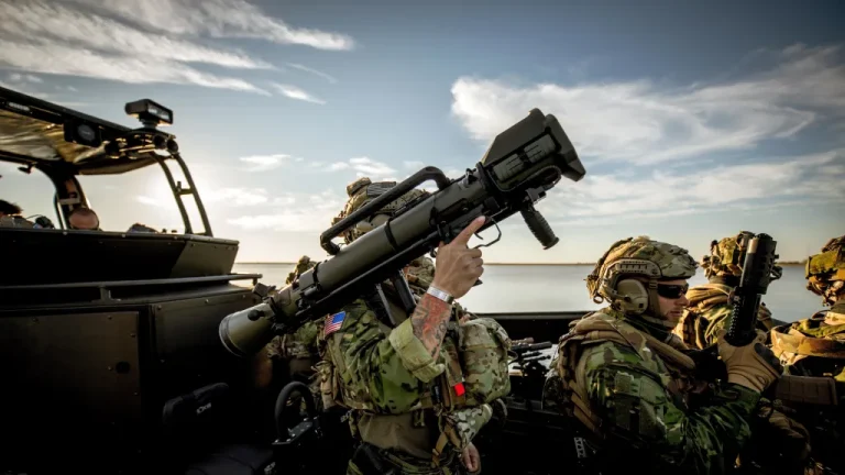 Saab obtient une commande de munitions AT4 et Carl-Gustaf aux États-Unis