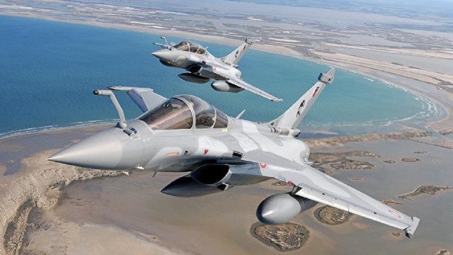 Le Vietnam pourrait devenir prochain client du chasseur Rafale de la France