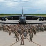 Qu’est-ce que le B-52 Stratofortress ? Guide complet du bombardier lourd emblématique