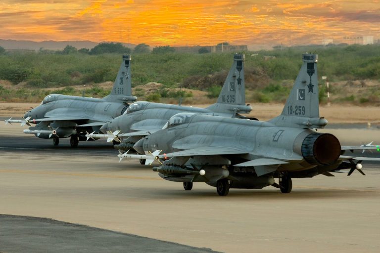 Un Rafale abattu par un JF-17 Thunder pakistanais lors d&rsquo;un exercice en Turquie ?