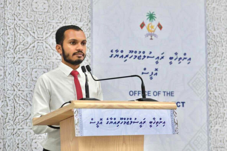 La présence de personnel militaire indien aux Maldives soulève des questions