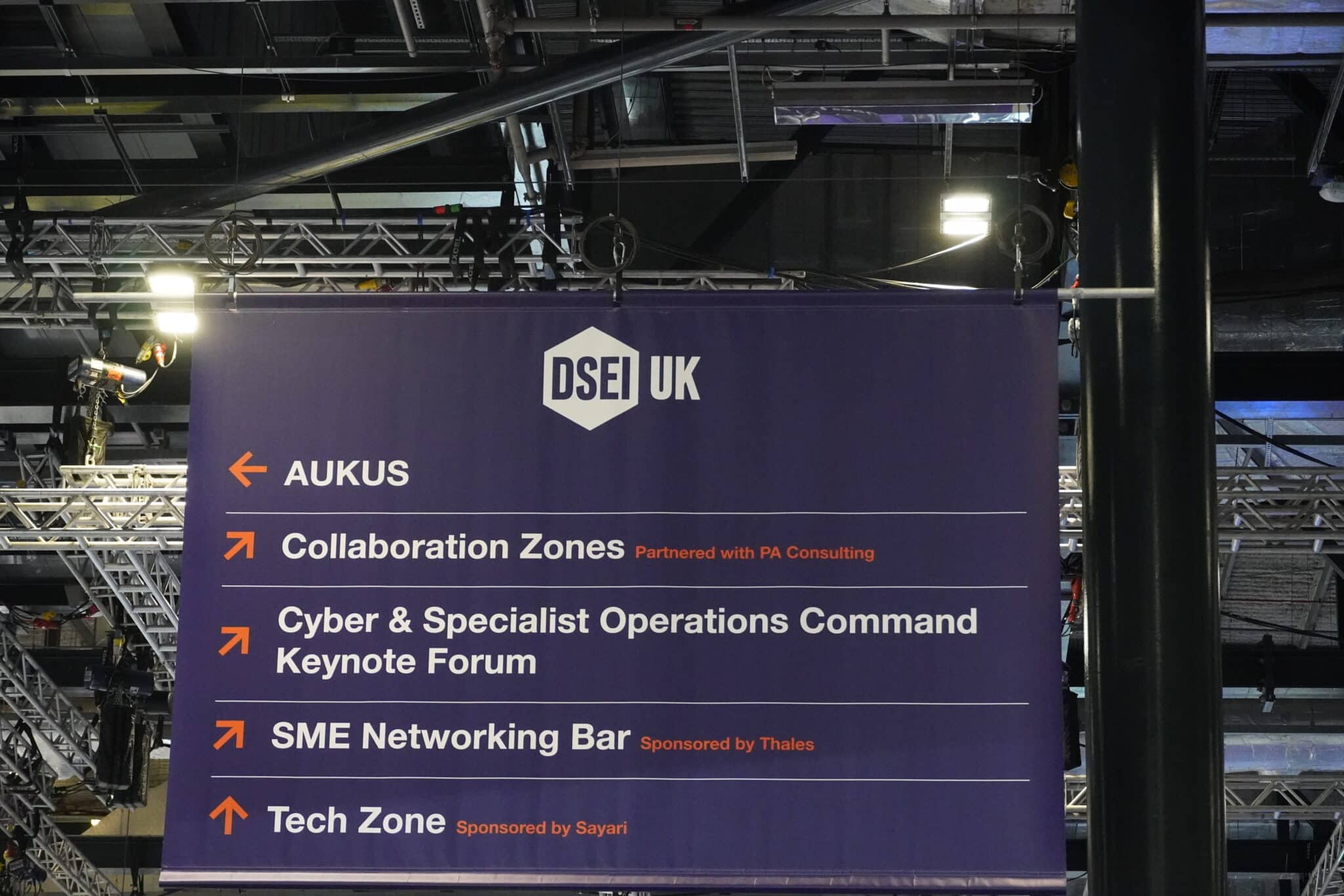 Affiche Cyber & Specialist Operations Command Keynote Forum