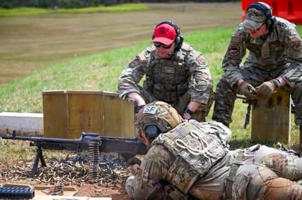 Entraînement du 132e Escadron des Forces de Sécurité à Hawaï