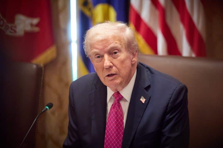 Trump exige la « reddition inconditionnelle » de l’Iran pour mettre fin au conflit