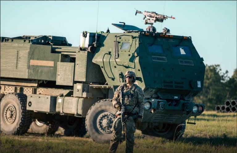 La Suède autorisée à acquérir le système d’artillerie M142 HIMARS