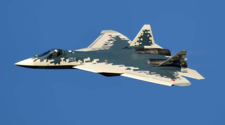 Un avion russe s’approche dangereusement d’un appareil militaire britannique au-dessus de la mer Noire