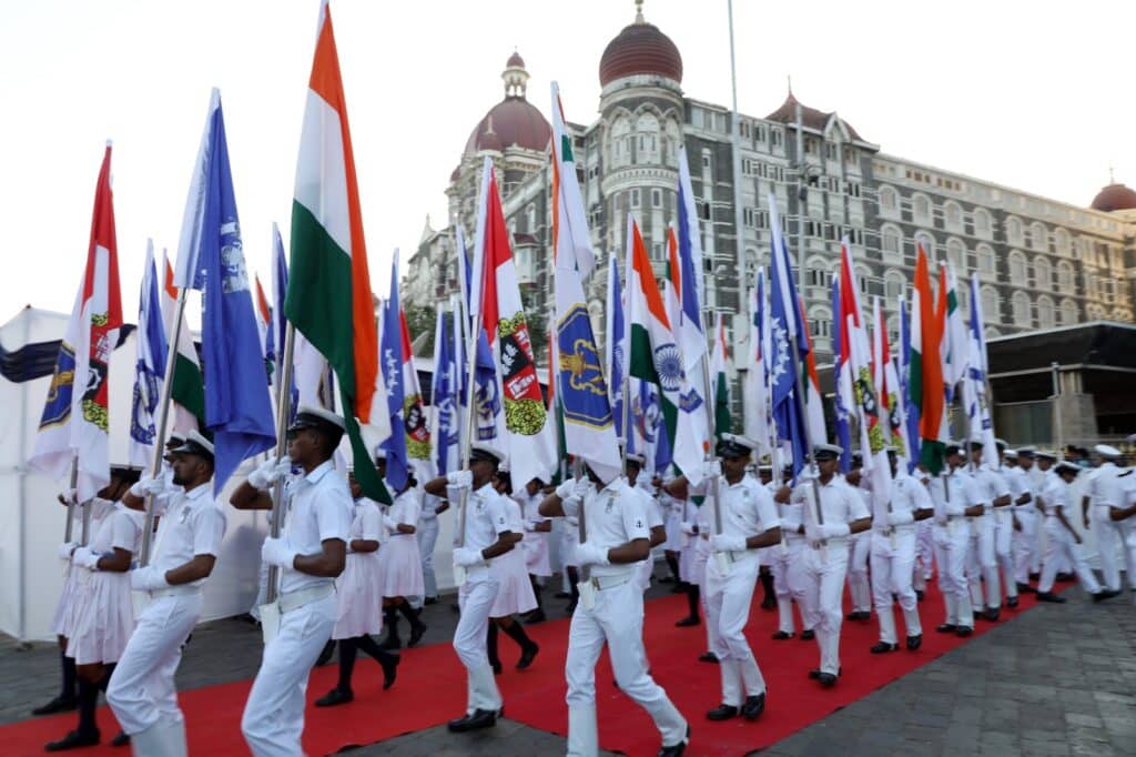 Spectacle naval au Gateway of India