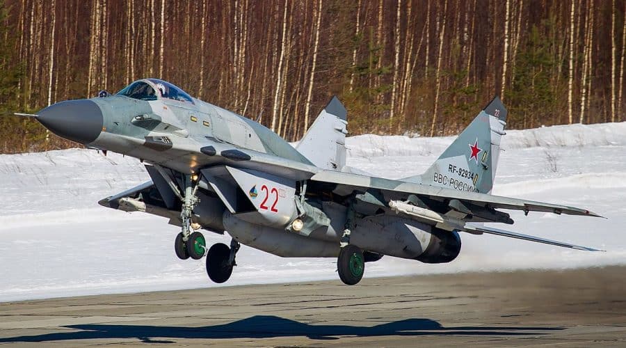 Des MiG-29 polonais interceptent un Il-20M russe avec transpondeur éteint