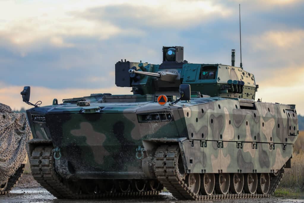 Un véhicule de combat d’infanterie Borsuk de la 15e brigade mécanisée polonaise lors d’une cérémonie le 14 novembre 2022.