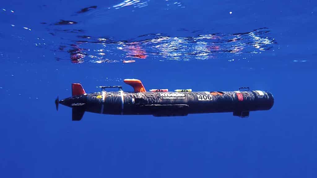 Un véhicule sous-marin sans équipage US Navy Mk 18 Mod 1 photographié lors de l’exercice Valiant Shield 22 dans le Pacifique. L’adoption généralisée de systèmes autonomes accroît les menaces pour les infrastructures mais offre aussi de nouvelles options de protection.