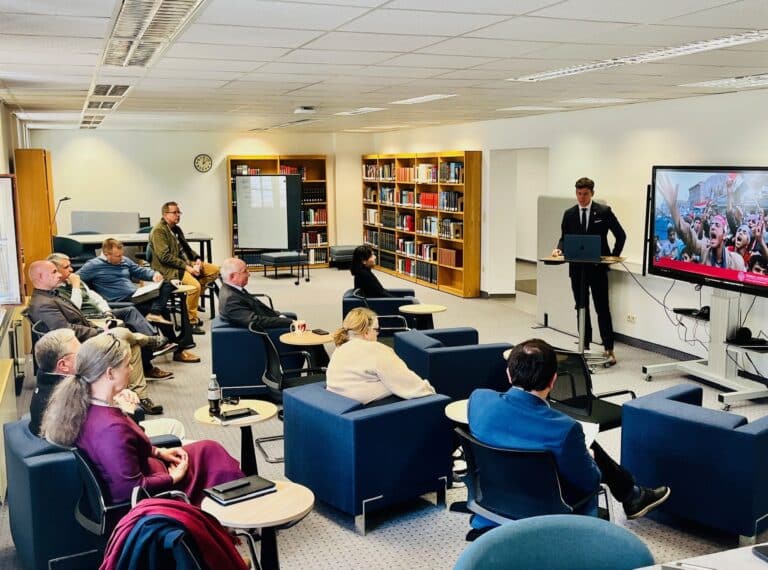 L’EI exhorte ses membres à combattre le nouveau gouvernement syrien