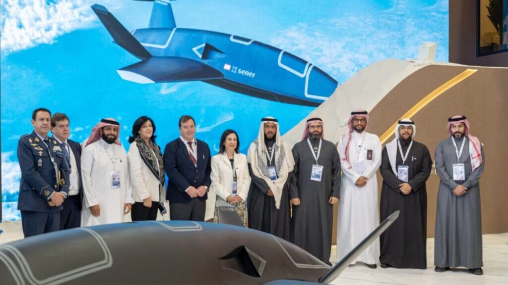 Le drone espagnol SRC-100 Razor dévoilé pour la première fois à Riyad