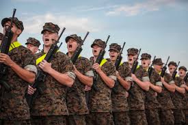 Etats-Unis : 5 Secrets Peu Connus sur un Éventuel Recrutement Militaire en Cas de Conflit avec l’Iran