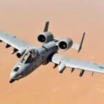 Les A-10 Warthog frappent des vedettes rapides iraniennes dans le détroit d’Ormuz
