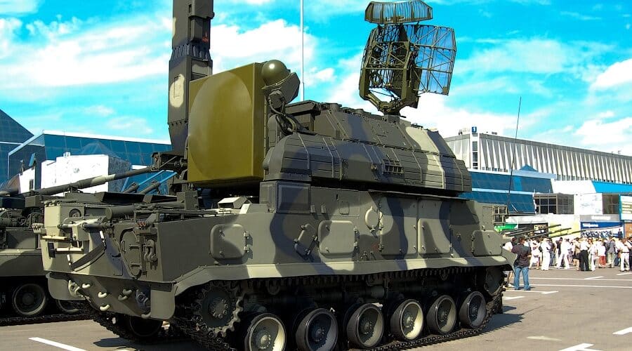 Vitaliy Ragulin : A Russian Tor-M1