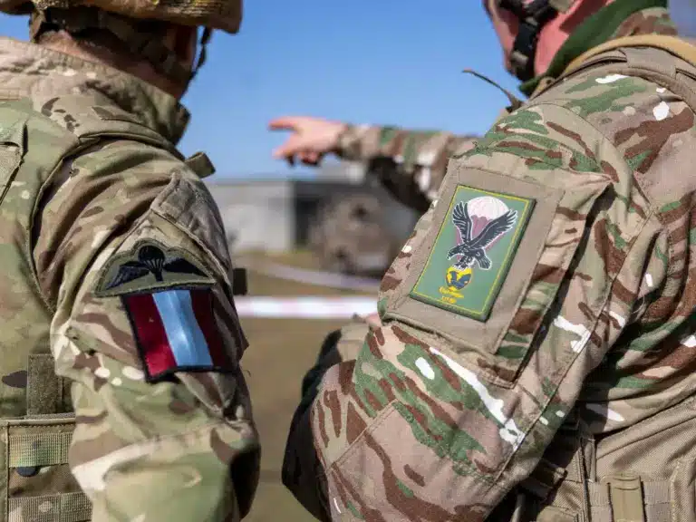 Les forces aéroportées britanniques renforcent leurs liens avec les États-Unis et la France