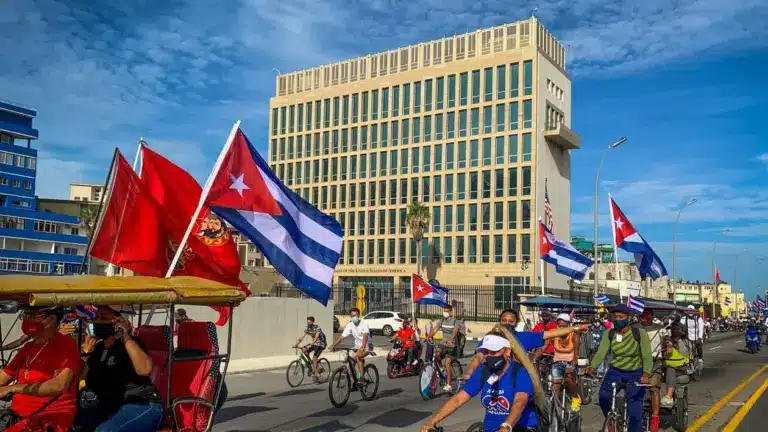 Les États-Unis testent en laboratoire une arme suspectée d’être liée au syndrome de La Havane