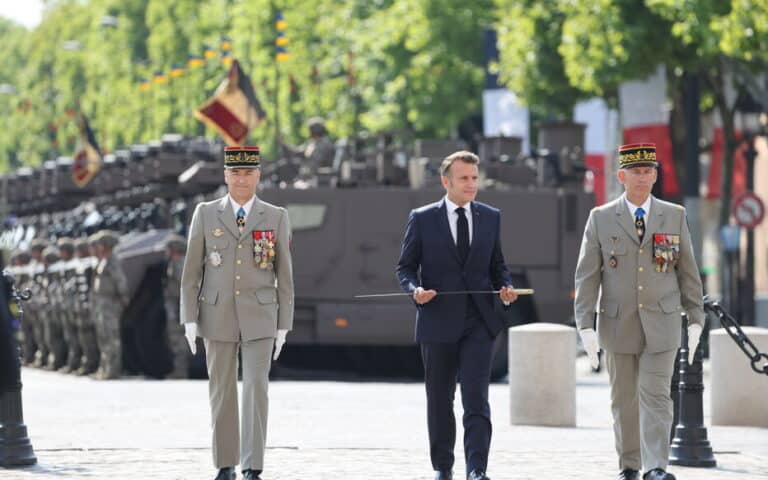 La France s’apprête à choisir sa nouvelle artillerie de roquettes et prépare un missile balistique pour 2035