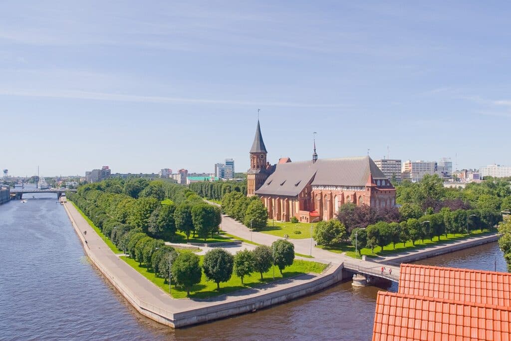 Un avion de renseignement britannique survole la région russe de Kaliningrad