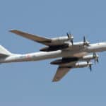 Les Ukrainiens abattent deux avions russes Tu-142