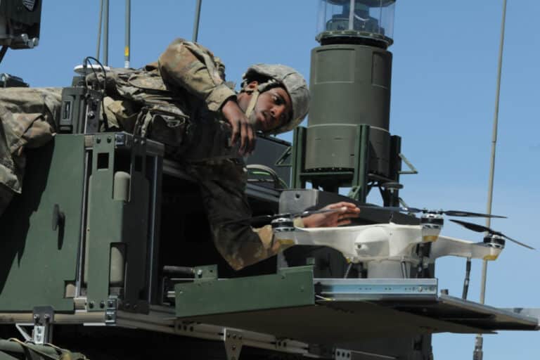 YAKIMA TRAINING CENTER, Wash. – An Alabama Army...