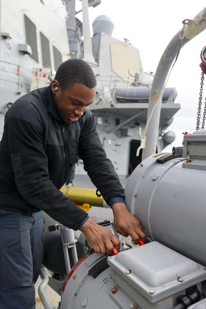 SAIC obtient un contrat de 50,6 M$ pour les programmes de défense anti-torpilles de la marine US