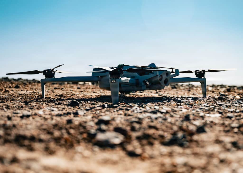 Veiller sur nos cieux : formation anti-drones pour la défense des bases aériennes