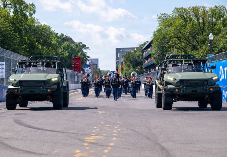 Soldiers from the 3d U.S. Infantry Regiment (The Old...