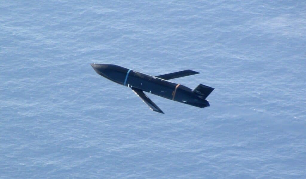 Missile anti-navire LRASM en vol