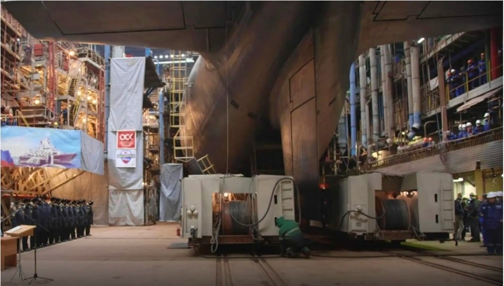 Sous-marin Akula Leopard en modernisation