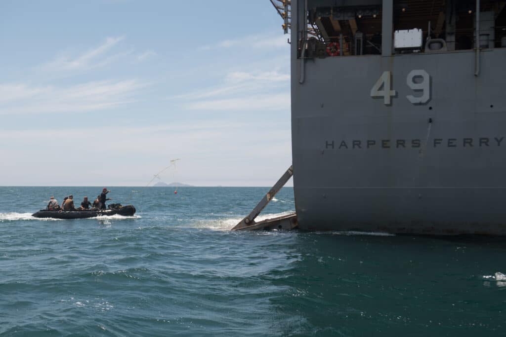 Balaena propose ses chantiers pour les nouveaux navires amphibies britannico-néerlandais