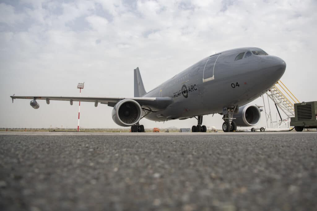 Le premier Airbus CC-330 Husky canadien récemment produit effectue son vol inaugural