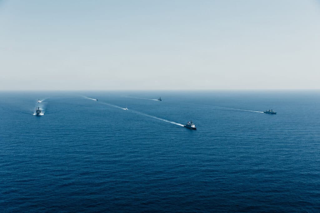 Le Japon proteste contre les exercices militaires chinois à tirs réels dans ses eaux proches