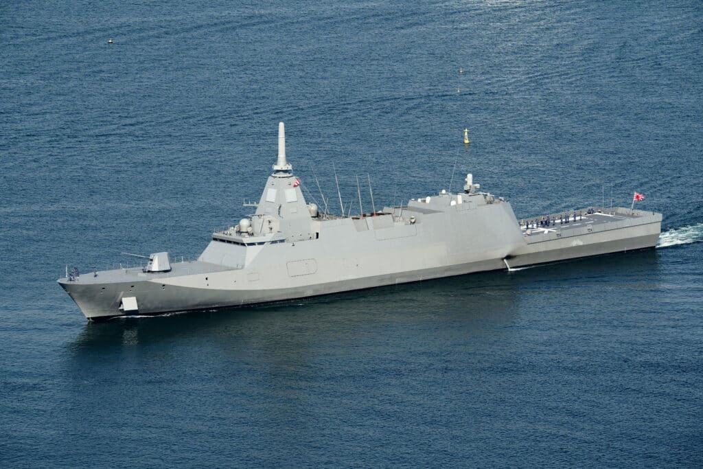 Frégate de classe Mogami