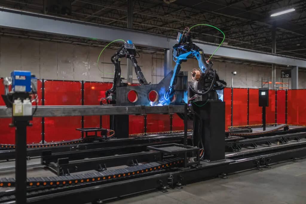 Robotique IA chez Path Robotics pour la construction navale