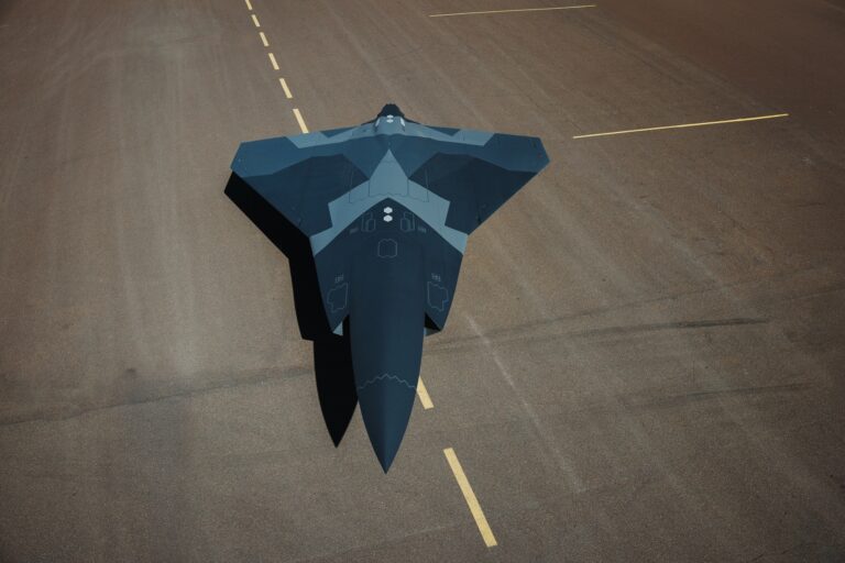 Saab présente son drone furtif A3-001 pour accompagner le Gripen avant 2030